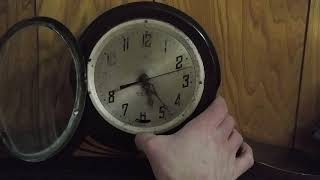 Starting a New Haven Elm City Electric Clock
