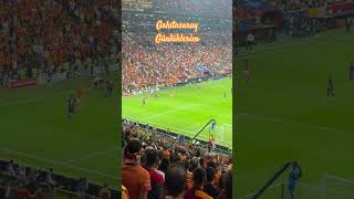 Keremin Şutu Direkte Patlıyor Tribün Çekim 4K Galatasaray 2-2 Kopenhag