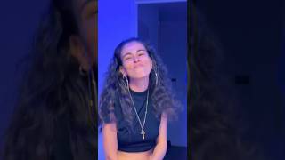 Aknose Feat Lovnee