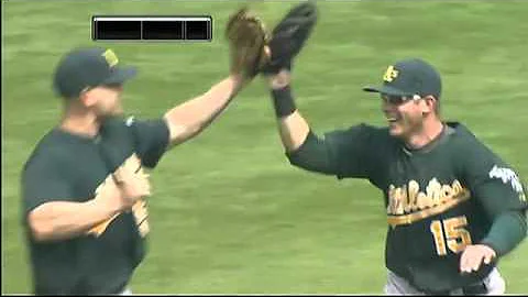 2009/04/30 Sweeney robs Kinsler