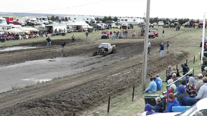 Joe coffman bunker hill ks mud run 2014