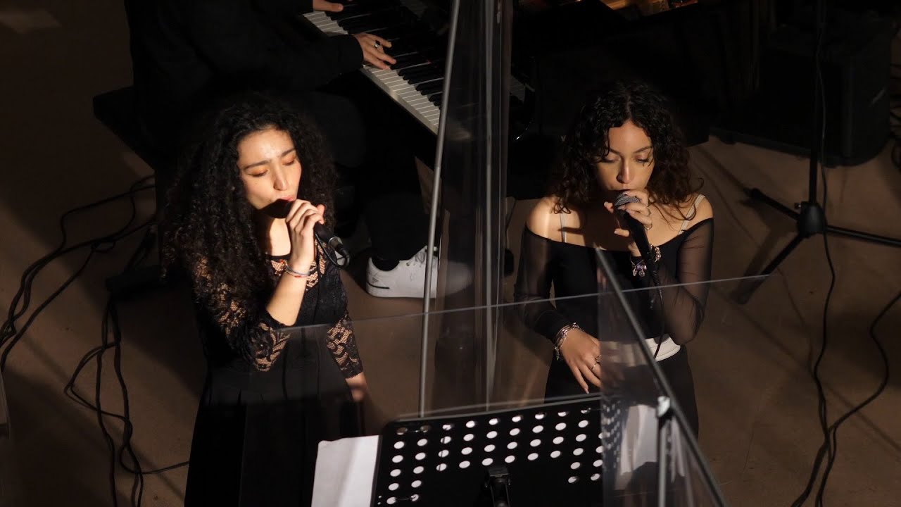 Queen - Crazy little thing called love