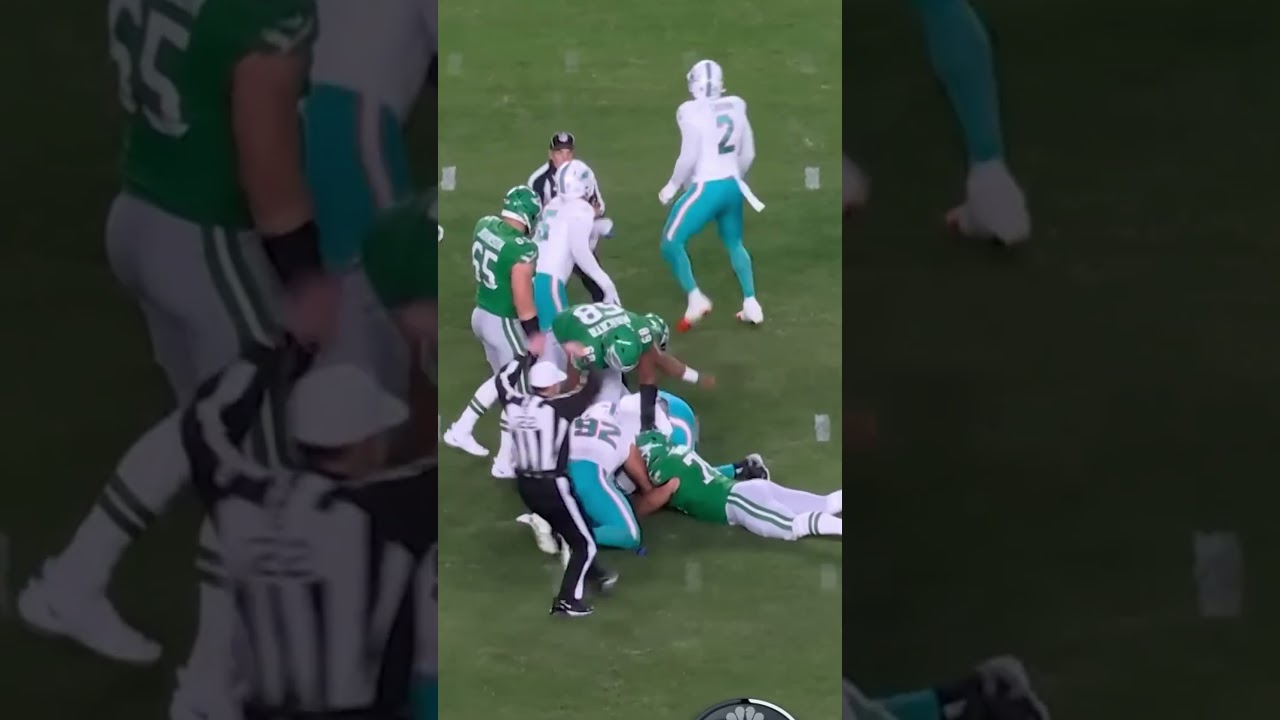 Miami Dolphins Defensive Line Gets The Sack DT Christian Wilkins Recovers | #shorts #miamidolphins