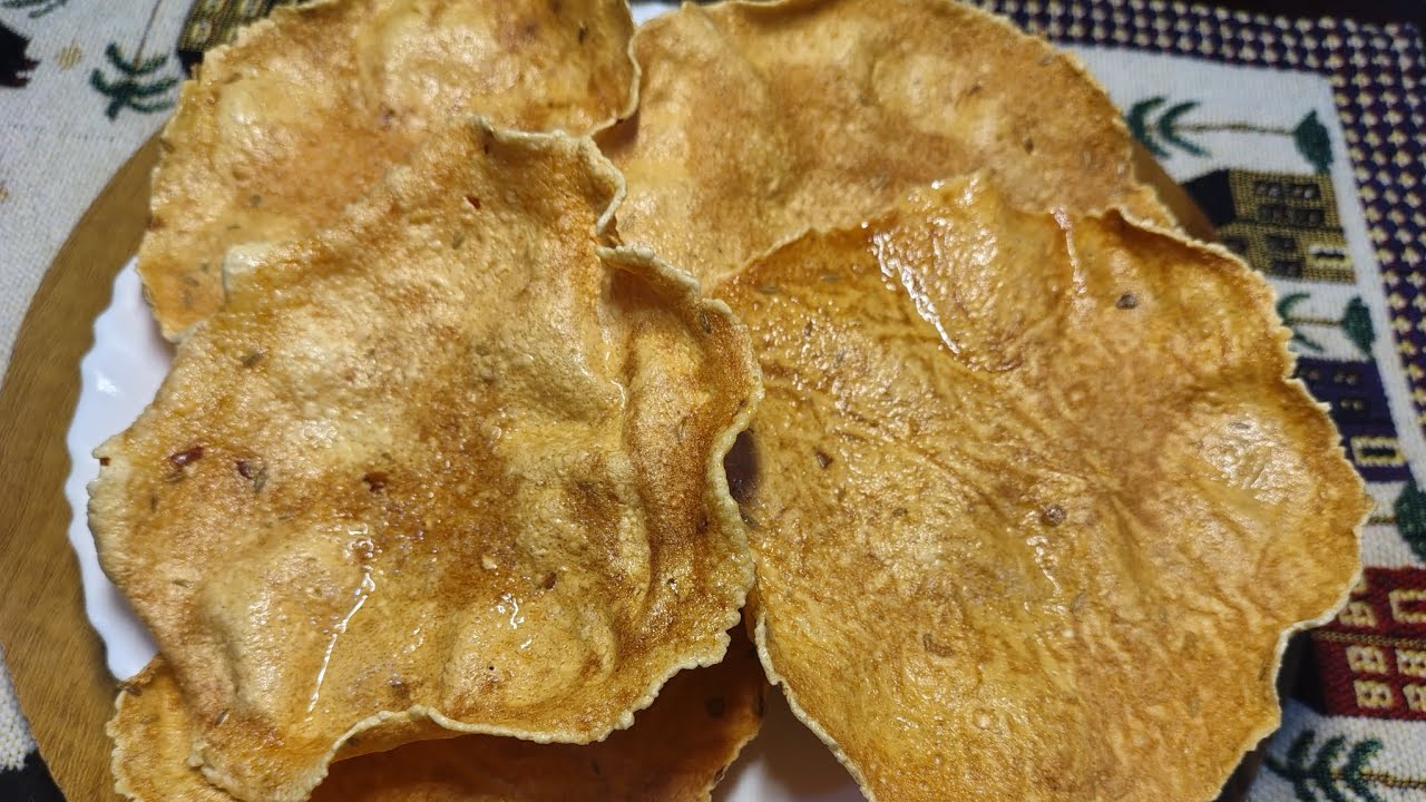 होली स्पेशल आलू का पापड़ बनाने का सबसे आसान तरीका।| Aloo papad | aloo papad recipe | Mummykirasoil |