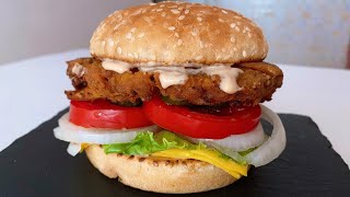 Crispy chicken burger the best burger I’ve ever mad برجر دجاج ة