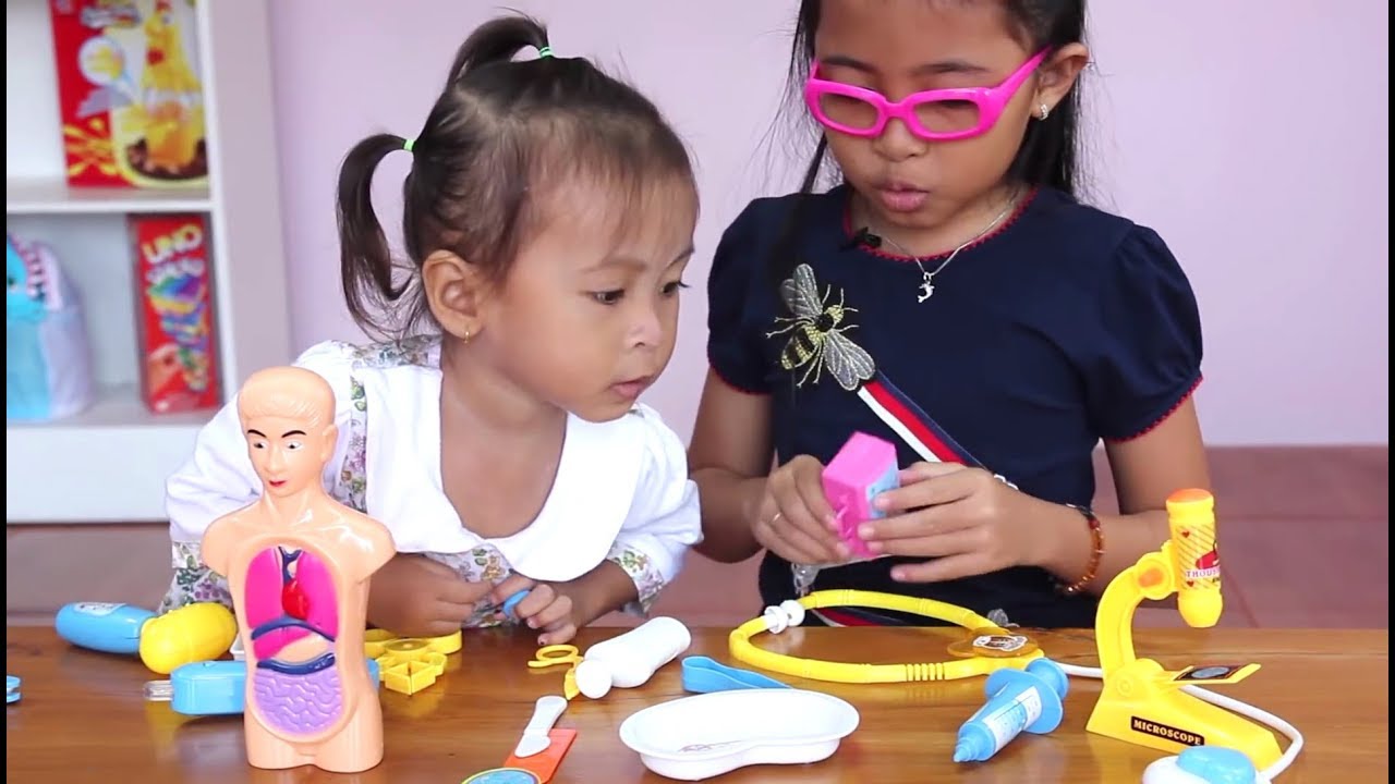 unboxing mainan anak balita lucu doctor play set for kids