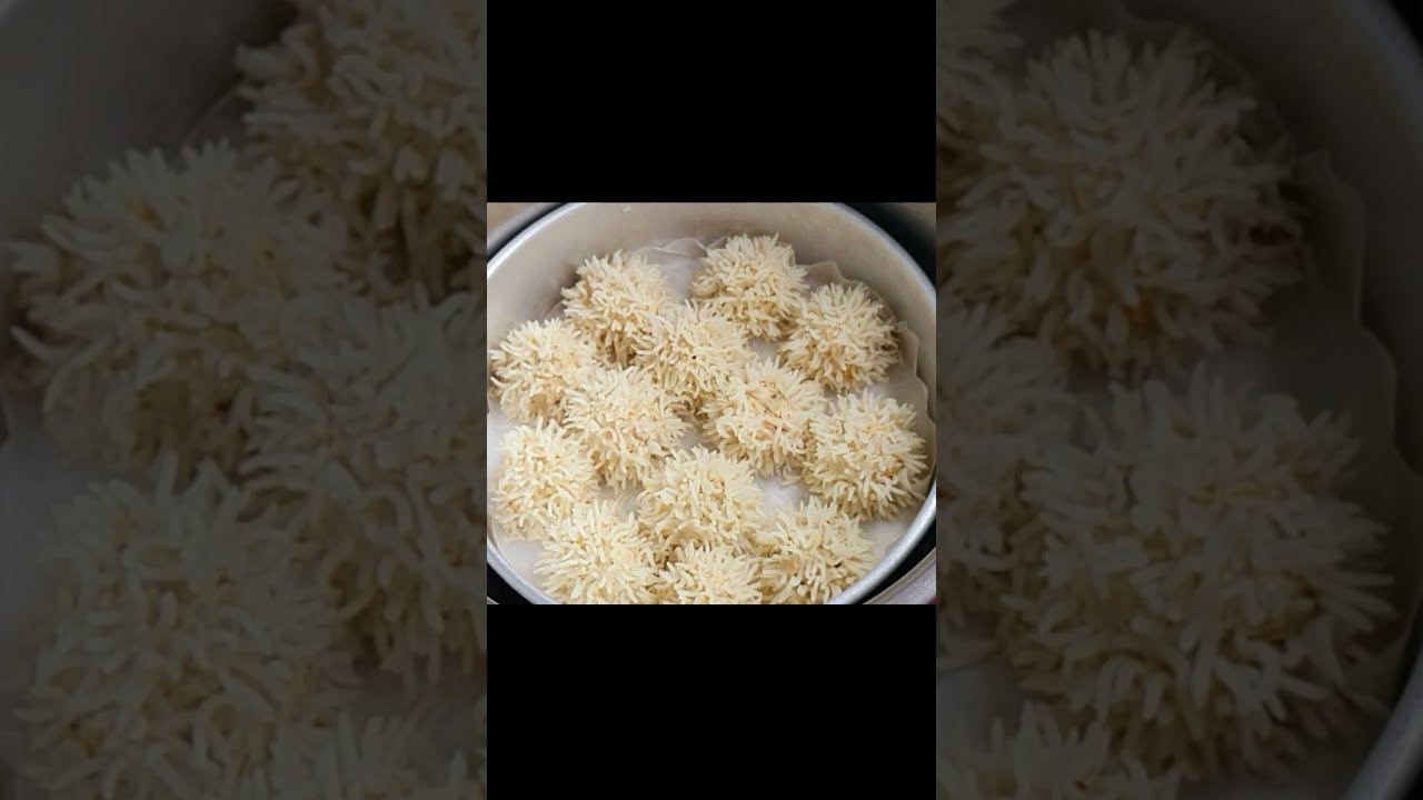 Chicken Flower Dumplings |