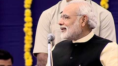 English: Shri Modi shares "Ekta ka Sandesh" at the Foundation Laying ceremony of Statue of Unity