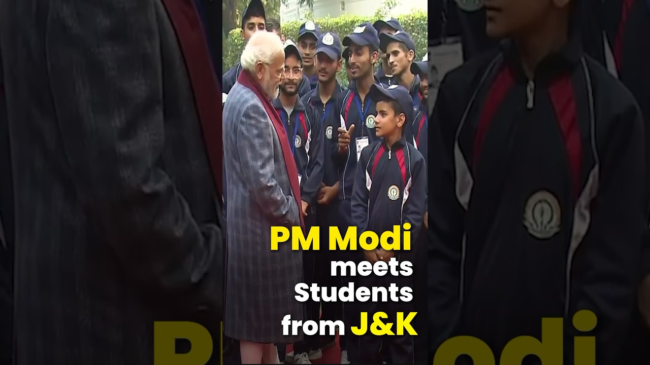 Watan Ko Jano PM Modi interacts with Students from Jammu  Kashmir