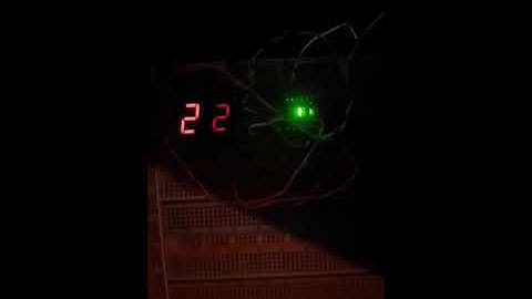 Contador ascendente y descendente (00--99)con nano arduino