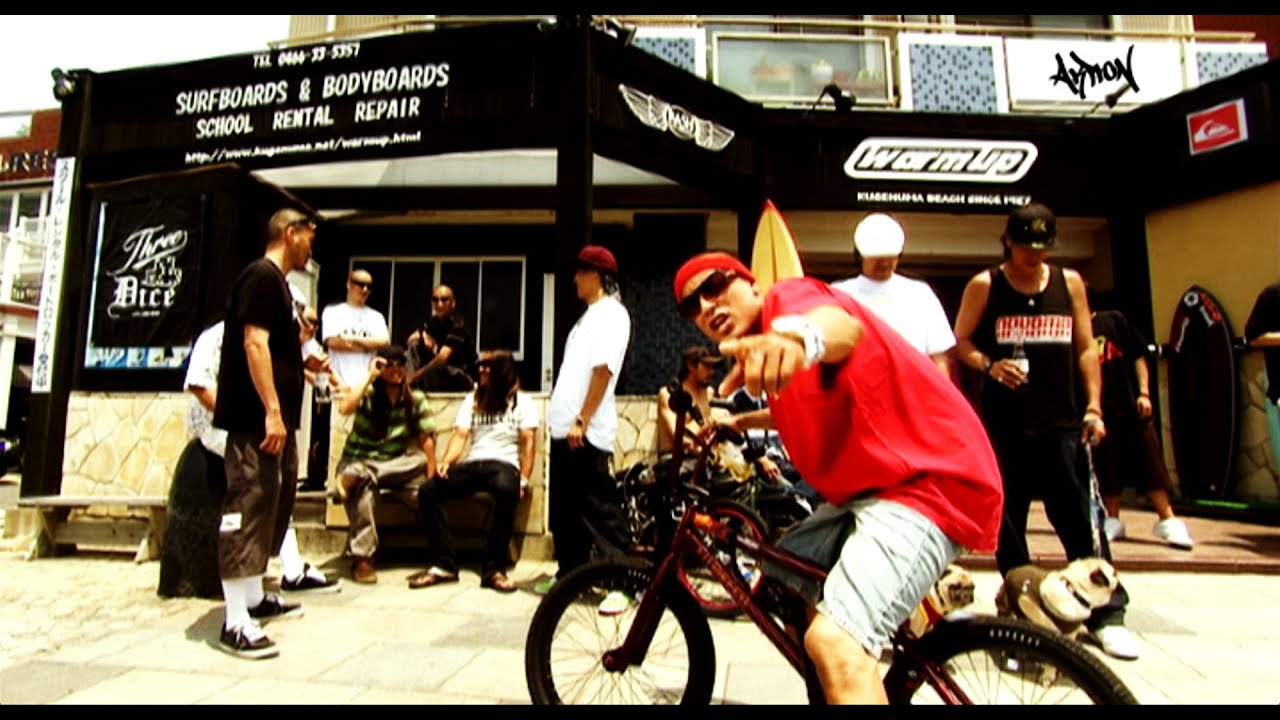 在 YouTube 上观看 AKTION / Get Wet 【Official Music Video】 在 YouTube 上观看 AKTION / Get Wet 【Official Music Video】