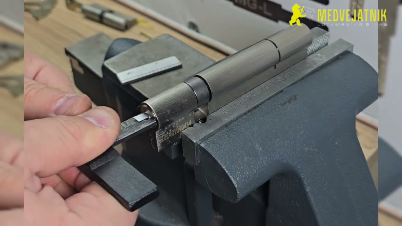 Самоимпресия MOIA как открыть итальянский цилиндр!