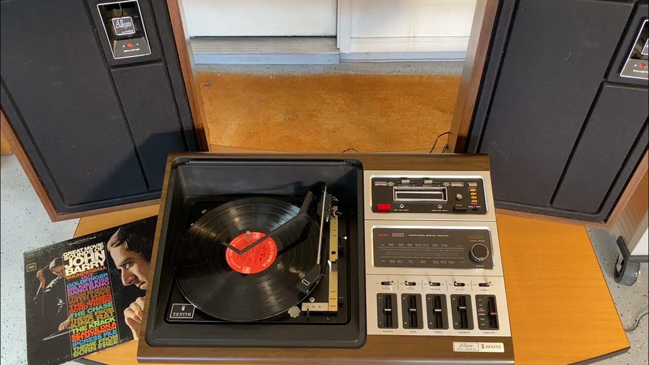 1979 Zenith Allegro Model JR596W "Wedge" Record Player with 8 Track