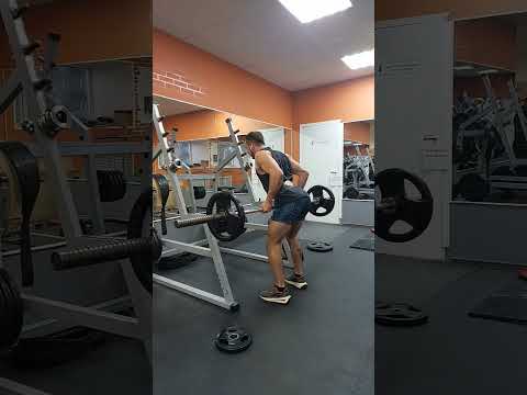 а каким хватом тягу в наклоне выполняешь ты? #bodybuilding #sports #gym #gymmotivation #gymbro