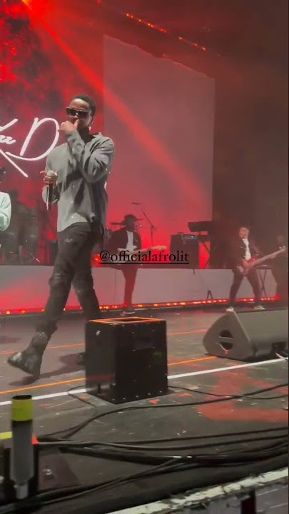 Kizz Daniel shot down the show performing #MAMA in Ugandan #short