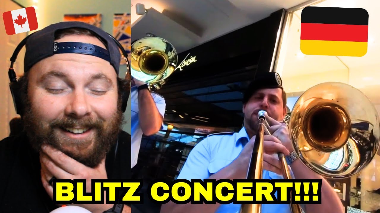 Канадец отреагировал на неожиданный концерт немецкого военного оркестра в торговом центре.