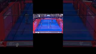 أقوى نقطة راح تشوفها هل موسم في نهائي بادل | padel best point 2023