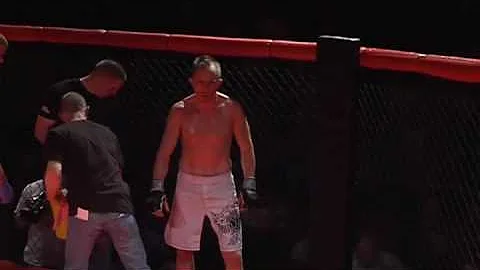 Aaron Baum winning 10th Legion MMA title - Rd 2 + 3