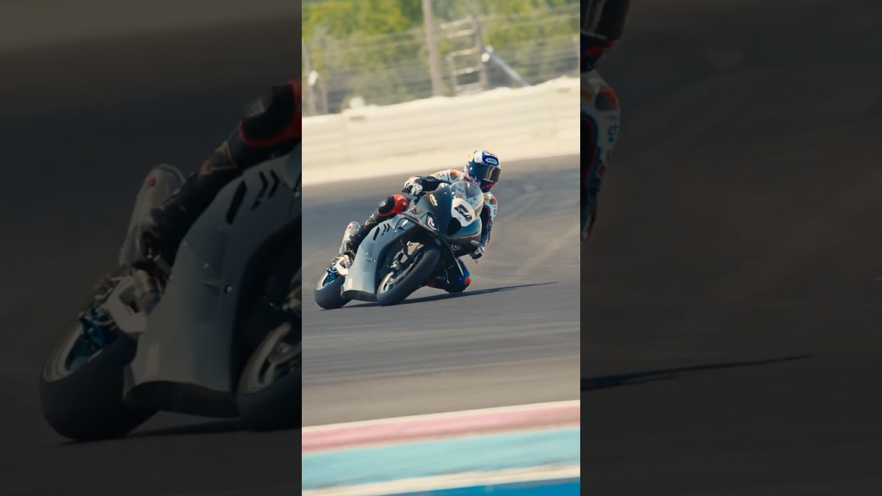 BMW Motorrad factory rider on M 1000 RR Superstock bikes 🚀 