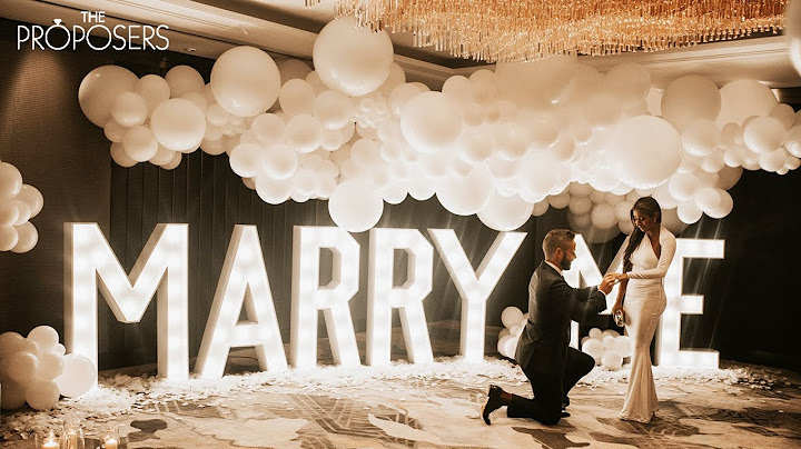 The Most ROMANTIC Marry Me Sign Proposal "In The Clouds"