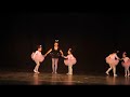 Academia de Danza Sylvia Aguirre - El Lobo y Los 4 Chanchitos