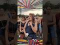 singer chants folclore musica mp3
