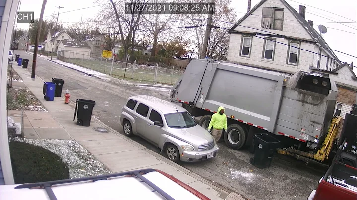 OTTO - Cleveland Trash Collectors Busting Up Our C...