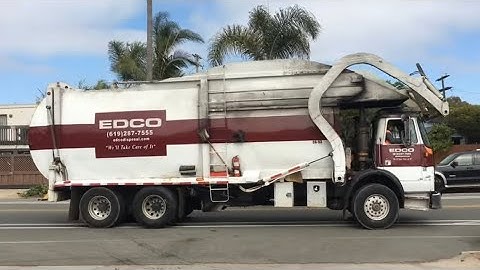 EDCO Autocar WX Bridgeport Front Loader in Ocean Beach