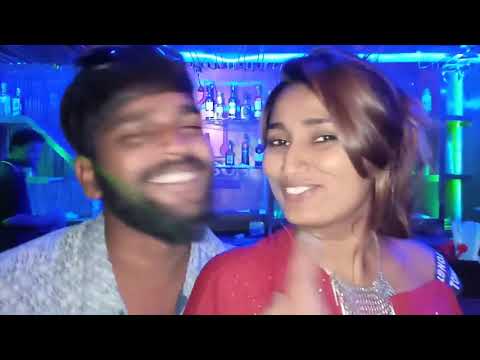 Actress Swathi Naidu Caught Kiss with Crew