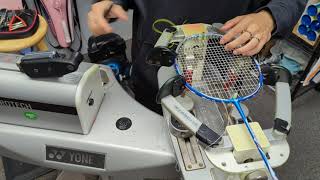 Badminton Racket Stringing  Jetspeed S12II, topdown view, 2 knots, no talking, Tai TzuYing