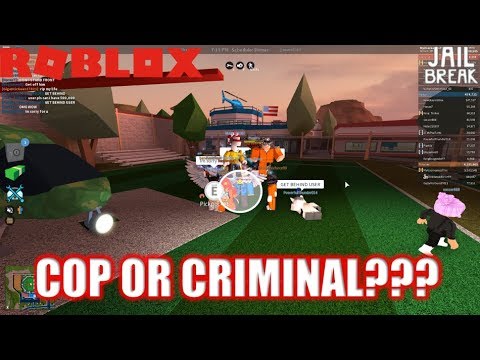 Roblox Jailbreak Criminal Dressed As Cop Playing - rich bacon hair vs overconfident cop roblox jailbreak