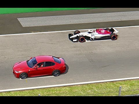 alfa-romeo-giulia-quadrifoglio-vs-f1-alfa-romeo-sauber-f1-2018