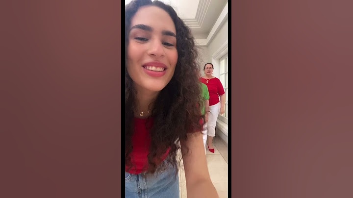 Disse pros meus pais que queria mostrar uma dança pra eles… 🎅😅😂