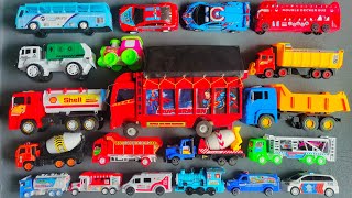 Truk oleng, truk tangki, truk molen, truk pasir, bus tayo, bus Transjakarta, mobil polisi kereta api