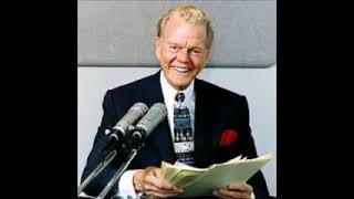 Paul Harvey Sr    Legend Of The Dogwood Tree