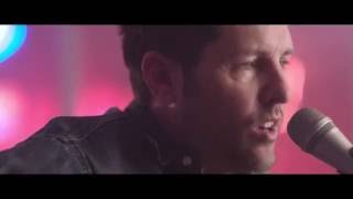 Casey Donahew "Kiss Me" Video Preview