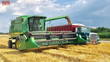 Jak široký je kombajn John Deere 9500?