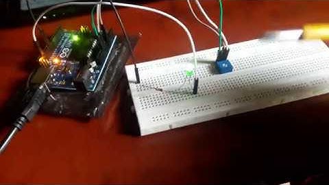 Controlling of LED brightness using Potentiometer