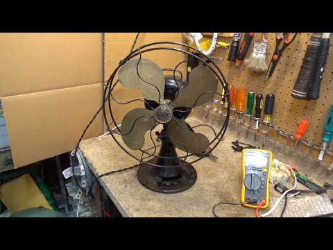 Video: ¿Cómo se quita la paleta del ventilador Emerson vintage?