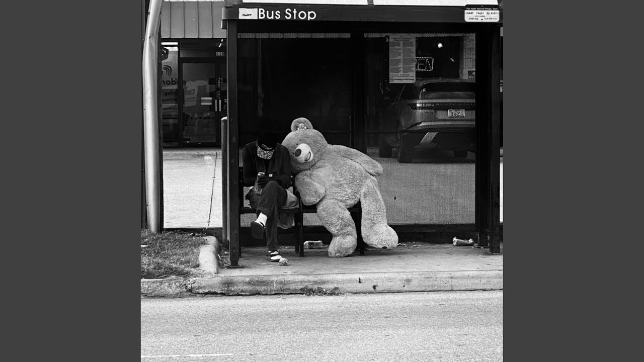 សង្សារលេងៗ ស្រលាញ់មែនទែនហេីយ