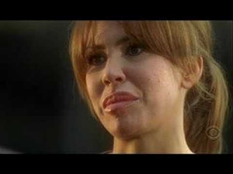 Nikki cox LIPS! OMG!