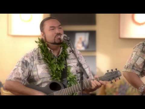 Hawaiian Airlines' Pau Hana Fridays - Eric Lee - Hawaiian Santa