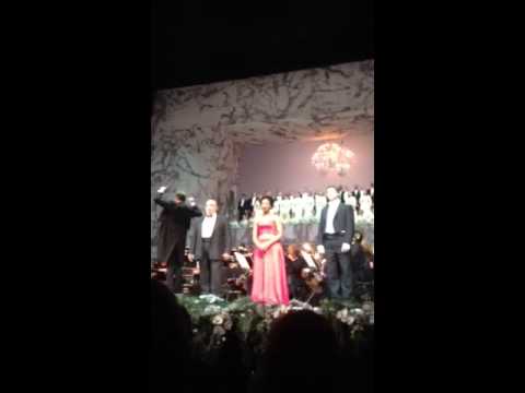 Video: Jinsi Tamasha La Riga Opera Litafanyika