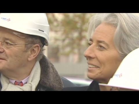 Video: Christine Lagarde xalis sərvəti: Wiki, Evli, Ailə, Toy, Maaş, Qardaşlar