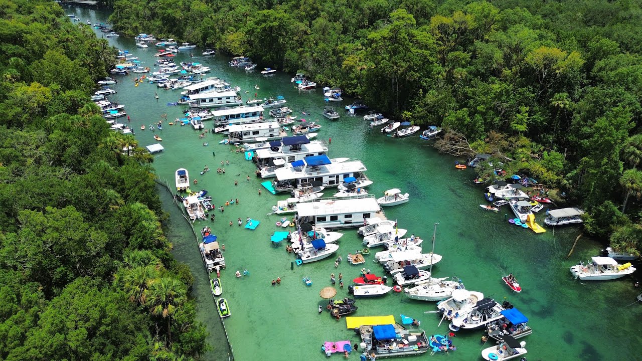 Silver Glen springs boating