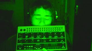 Hypnotic/Ambient Patch on Behringer Crave