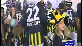 Tavukları Pişirmişem , Fenerbahçe 19 Şampiyonluk Kutlaması Tavukları Pişirmişem , Fenerbahçe 19 Şampiyonluk Kutlaması