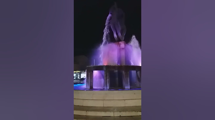 LA FONTANA LUMINOSA É  TORNATA A SPLENDERE