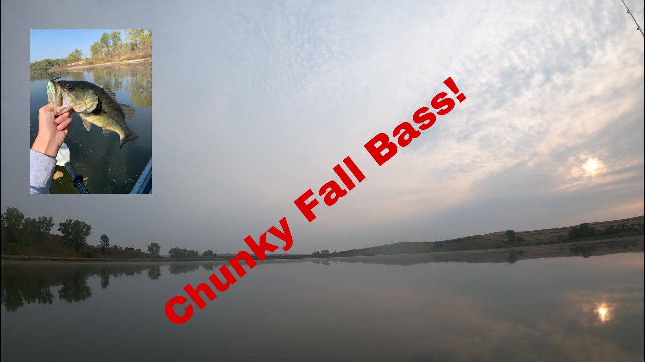 Fishing For FALL Nebraska Brutes (Kayak Fishing)