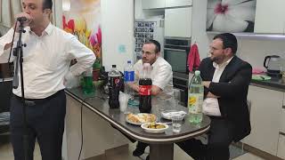 Video thumbnail of "אפי טורצקי משמח חולה"